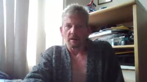 Snapshot of ttb2769 chatting on September 13, 6:05 am ttb2769 online show from September 13, 6:05 am