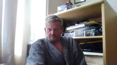 Snapshot of ttb2769 chatting on September 17, 7:34 am ttb2769 online show from September 17, 7:34 am