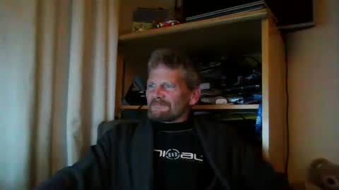 Snapshot of ttb2769 chatting on January 10, 7:57 am ttb2769 online show from January 10, 7:57 am