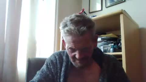 Snapshot of ttb2769 chatting on September 11, 7:09 am ttb2769 online show from September 11, 7:09 am