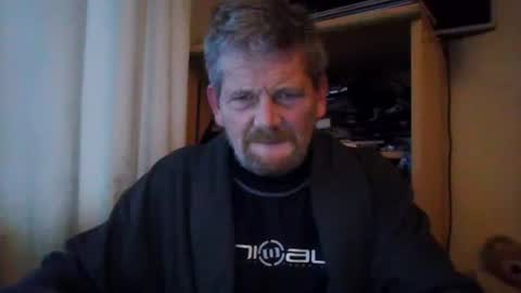 Snapshot of ttb2769 chatting on January 8, 8:16 am ttb2769 online show from January 8, 8:16 am
