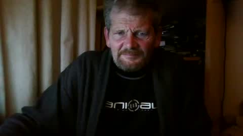 Snapshot of ttb2769 chatting on January 9, 7:10 am ttb2769 online show from January 9, 7:10 am