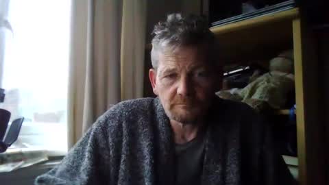 Snapshot of ttb2769 chatting on December 27, 9:17 am ttb2769 online show from December 27, 9:17 am