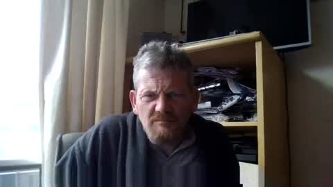 Snapshot of ttb2769 chatting on February 25, 8:03 am ttb2769 online show from February 25, 8:03 am