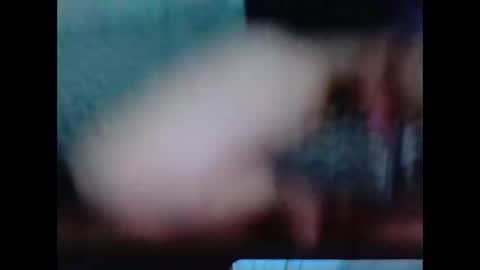 Snapshot of tucher1988 chatting on January 22, 4:02 am tucher1988 online show from January 22, 4:02 am