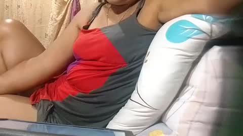 Mae online show from February 7, 8:34 pm