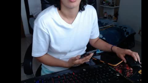 tucomplic69 online show from May 11, 2:56 pm