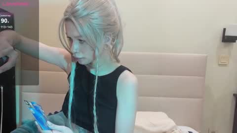 Hi everyone my name is Tina Id love it if you could help make sense of it here  online show from March 10, 3:12 am