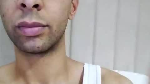 TunisienSexyGuy online show from December 30, 7:15 am