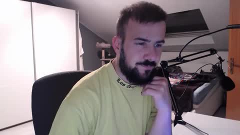 turkishboy_bjk online show from October 13, 6:32 pm
