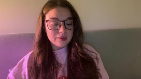 Ariana online show from April 15, 8:09 pm