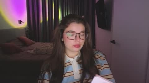 Ariana online show from November 5, 9:06 pm