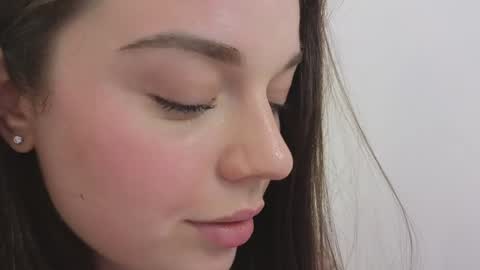 Snapshot of tutti_frutti_ chatting on March 8, 11:39 pm Ariana online show from March 8, 11:39 pm
