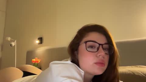 Ariana online show from March 8, 8:57 pm