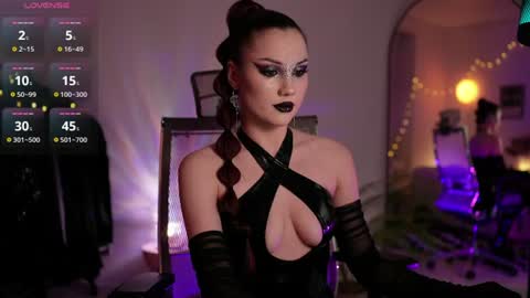 Miss Veth online show from July 17, 2:24 am