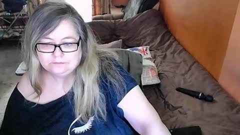 Lana online show from March 7, 3:08 am