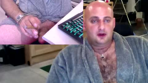 twardyidlugi online show from September 9, 8:20 pm