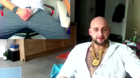 twardyidlugi online show from December 29, 10:12 am