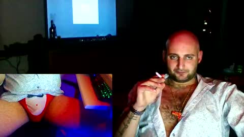 twardyidlugi online show from December 25, 12:16 am