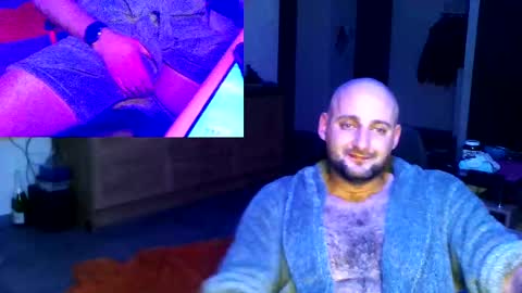 twardyidlugi online show from December 29, 10:47 pm