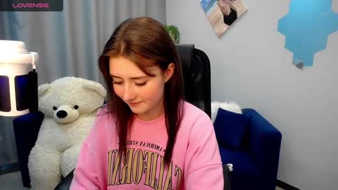 Veronica online show from March 7, 5:49 pm