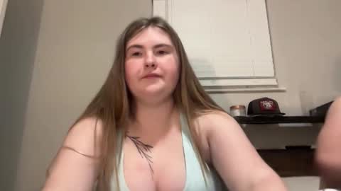 twinfl4m3ss online show from January 14, 2:08 am