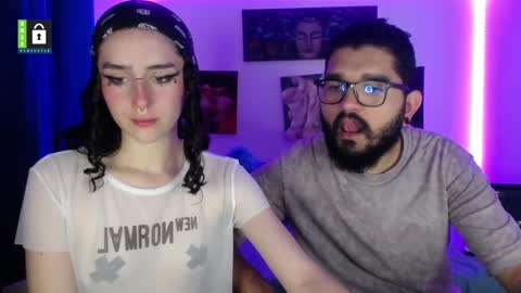 Snapshot of twinflamesxx chatting on March 4, 9:54 pm TwinFlamesXX online show from March 4, 9:54 pm