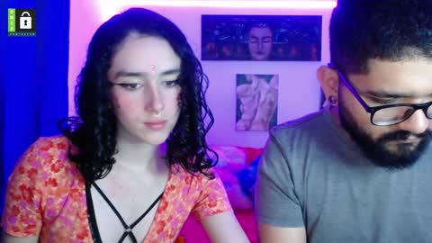 Snapshot of twinflamesxx chatting on February 7, 4:56 pm TwinFlamesXX online show from February 7, 4:56 pm