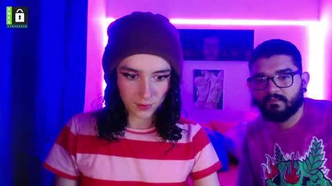 Snapshot of twinflamesxx chatting on February 10, 5:36 am TwinFlamesXX online show from February 10, 5:36 am