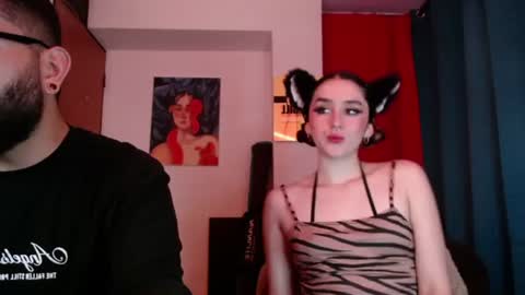 TwinFlamesXX online show from July 28, 12:30 am