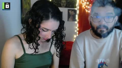 Snapshot of twinflamesxx chatting on January 16, 12:55 am TwinFlamesXX online show from January 16, 12:55 am