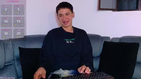 Mr Daren online show from February 21, 6:33 pm