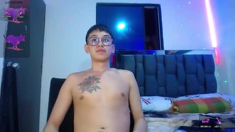 Mr Daren online show from February 18, 8:03 pm