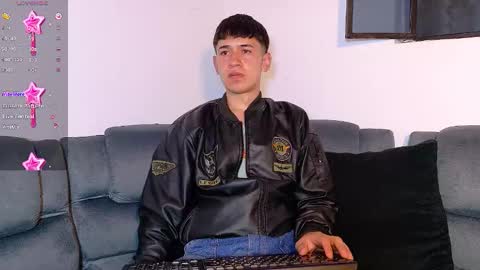 Mr Daren online show from November 4, 6:31 pm