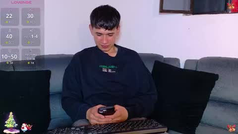 Mr Daren online show from January 8, 6:47 pm