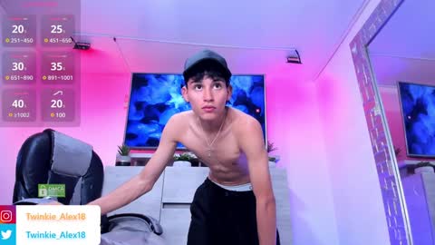 T W I N  K I E     A L E X online show from December 19, 12:34 am