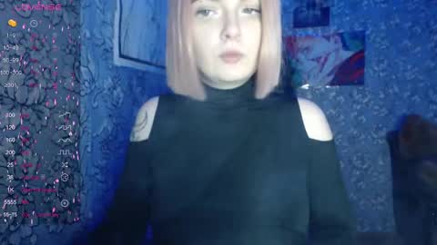 Stella online show from January 29, 6:39 pm