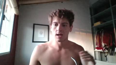 twinkred online show from May 20, 9:21 pm