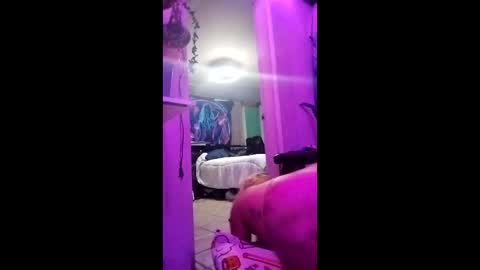 Twocrazy85 online show from May 23, 3:24 am