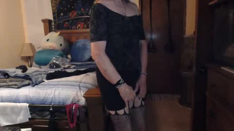 twocumkerry online show from June 21, 12:11 pm