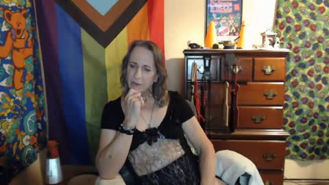 twocumkerry online show from June 22, 9:39 am