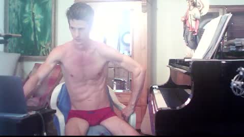 TobeBritta online show from December 18, 8:26 pm