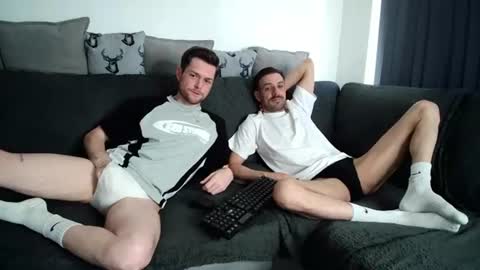 RyanRowan online show from August 8, 1:54 pm