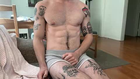 twunkymikey online show from April 29, 9:52 pm