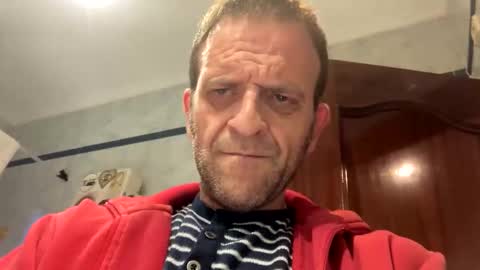 txatehard online show from December 23, 7:36 am