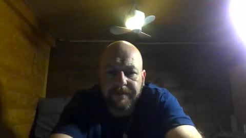 sneakycouple online show from November 21, 4:43 am