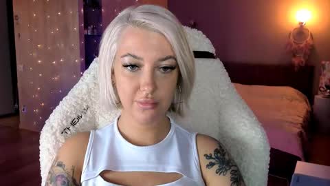 Miley online show from January 31, 12:29 pm