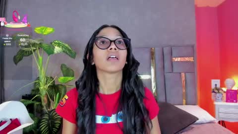 tyla_ks online show from April 4, 7:21 pm