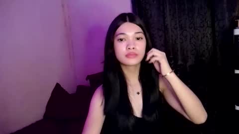 tyladine online show from October 17, 8:29 am