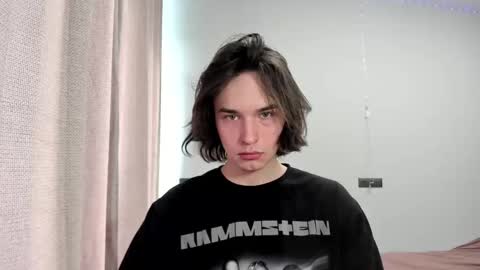 Snapshot of tyler__johnson chatting on February 22, 7:34 am Tyler johnson online show from February 22, 7:34 am